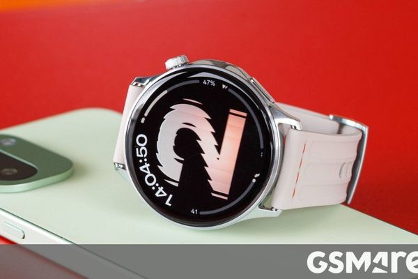 OnePlus Watch Lite Unboxing: A Premium Fitness Watch That Doesn't Overwhelm