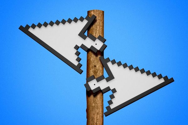 OpenAI and Anthropic Clash Over AI‑Driven Job Disruption