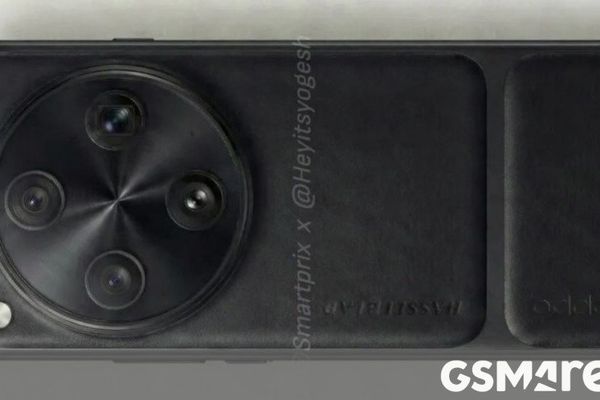 Oppo Find X9 Ultra's battery and display details leaked