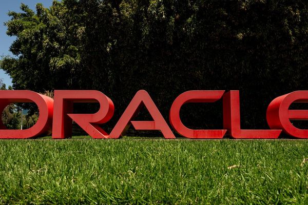 Oracle's 10,000-Employee Cut: AI Investment Comes at Human Cost