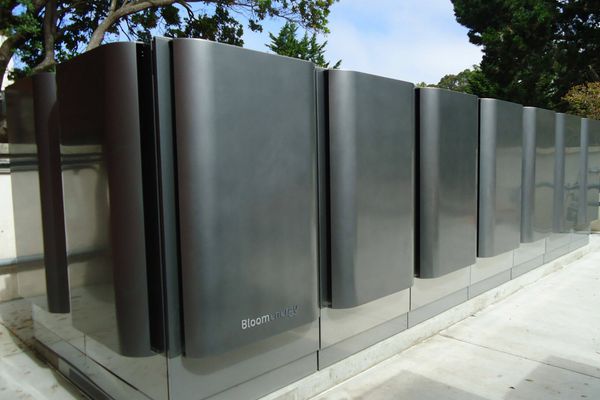 Oracle's 2.8 GW Fuel Cell Deal with Bloom Energy Signals Shift to On-Site Power Generation