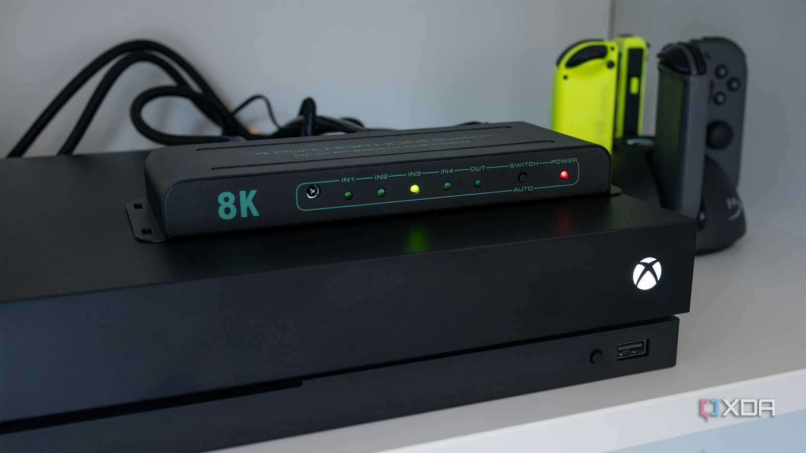 SkycropHD's HDMI 2.1 switch sitting on an Xbox One X