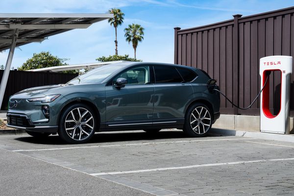 Volvo adds 20,000+ Tesla Superchargers to its public‑charging service – what it means for EV owners