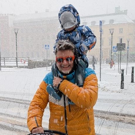 Packaging 128 languages with Nix | Invariant Club