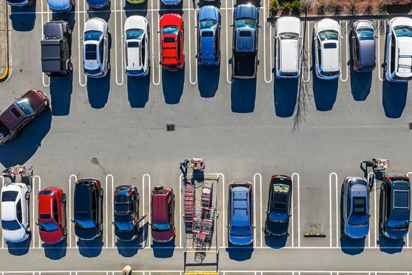MIT's Parking-Aware Navigation System Reduces Driver Frustration and Urban Emissions