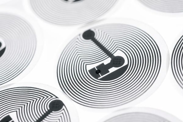 Passive RFIDs can now stream telemetry data from sensors • The Register