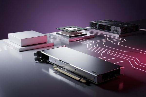 Linux 7.0 Set to Unshackle Intel GPU Firmware Updates from x86 Architecture