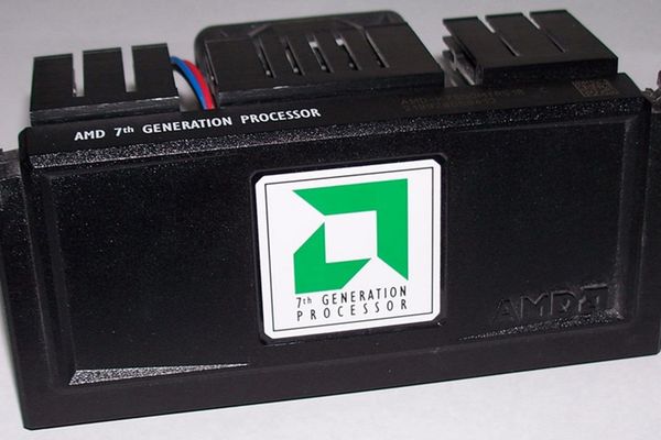 AMD's Athlon 1 GHz: The Chip That Launched the Gigahertz Era