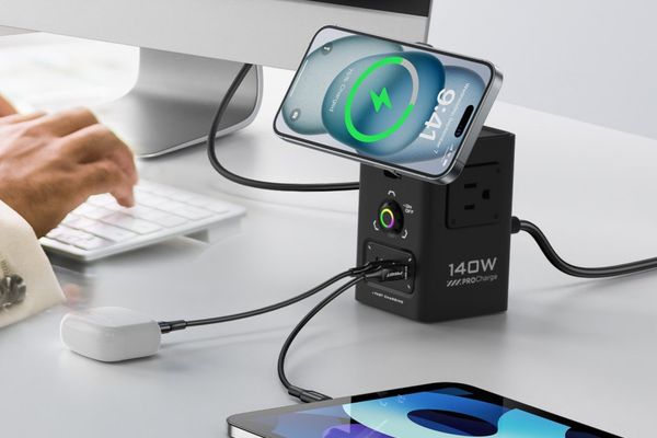 Pisen's 140W All-in-One Charger Packs AC Outlets, USB-C, and Magnetic Charging in a Single Hub