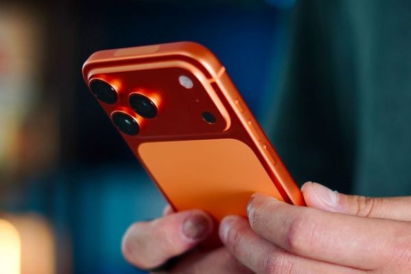 Nomad introduces eSIM bundles for global iPhone connectivity