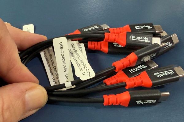 Plugable's $15 Data-Blocking USB-C Cable: A Simple Shield Against Juice Jacking Attacks