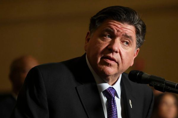 Pritzker Tries to Put Past Donations to AIPAC Behind Him