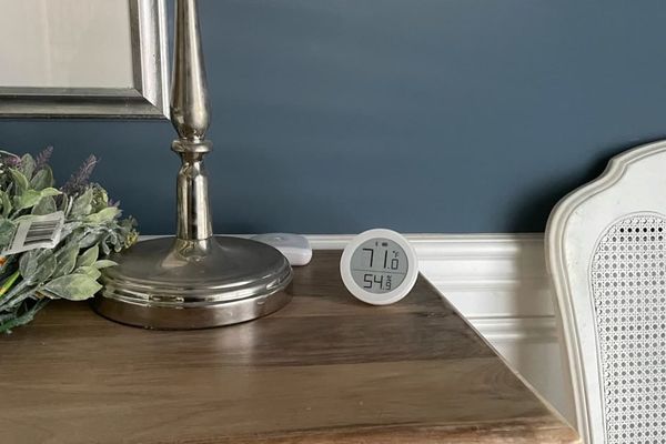 Qingping Thermometer Review: Thread Connectivity Meets E-ink Elegance for Apple Home