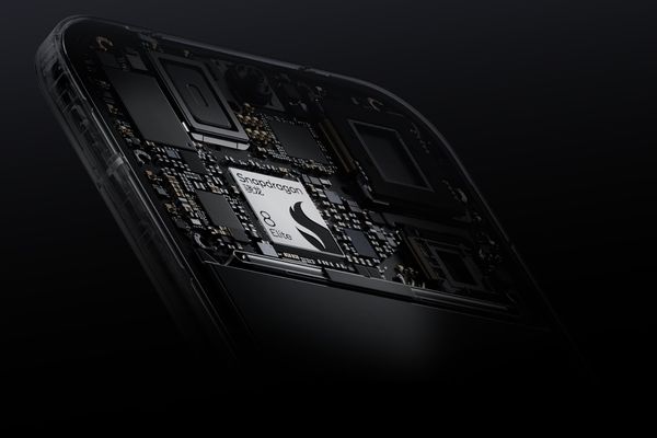 Qualcomm's Dual-Tier Snapdragon 8 Elite Strategy: Pro Variant to Feature LPDDR6 and Maxed GPU