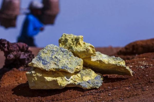 Rare-Earth Prices Surge as China Tightens Export Controls on Japan