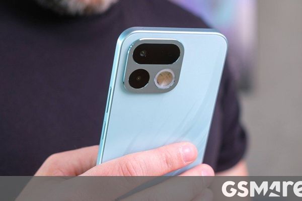Realme 16T Unboxing: The Portrait Star with Massive Battery Life