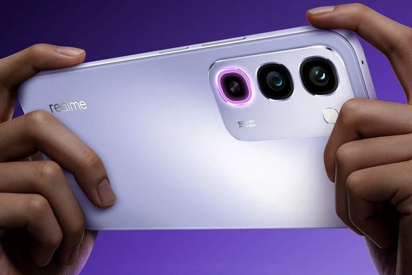 Realme P4R Review Preview: An 8,000mAh Battery and a Back-Mounted RGB LED Under ₹19,000