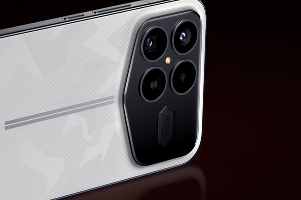 Redmi K90 Ultra Leaked Specs Reveal Gaming Powerhouse with Cooling Fan