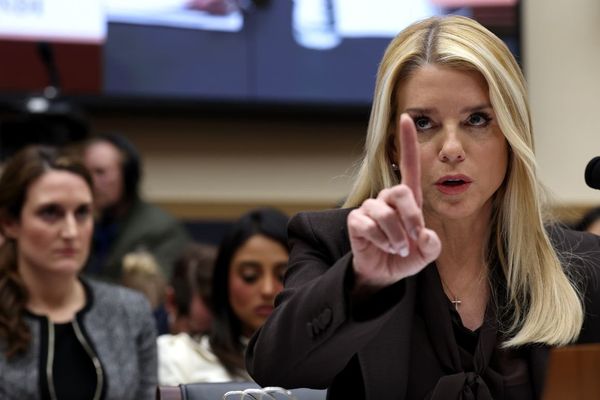 Republicans Join Democrats to Subpoena Attorney General Pam Bondi in Epstein Investigation