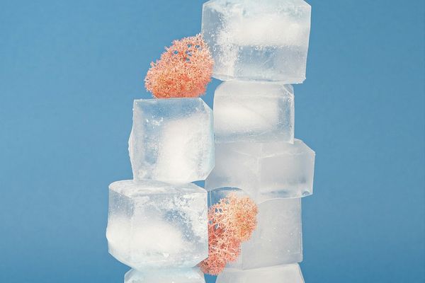 Chinese Scientists Break Cooling Efficiency Barrier with Novel Salt-Based System