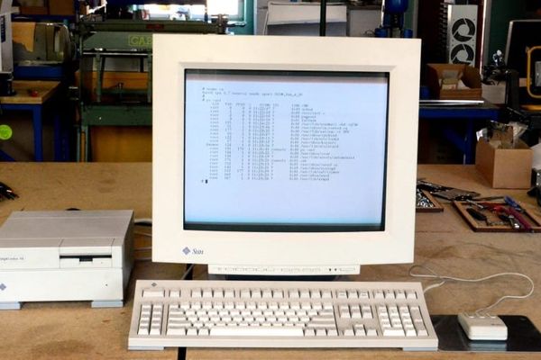 Restoring a Sun SPARCstation IPX Part 1: PSU and NVRAM