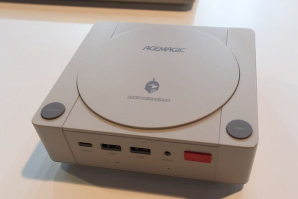 Acemagic Board 3 Dual-C Retro Style: AMD Gorgon Point Mini-PC Channels Dreamcast and PS1 Design