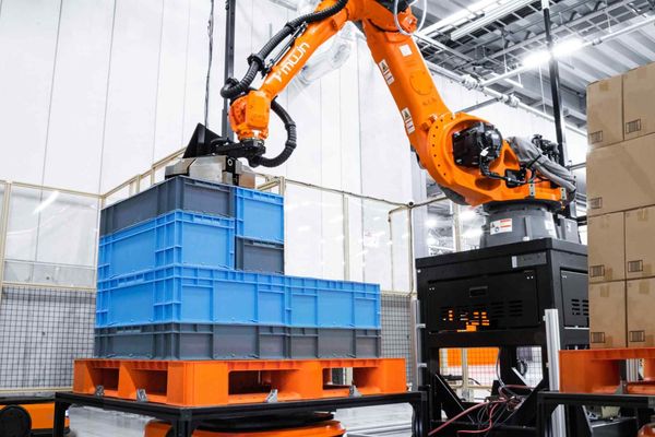 Mujin Leads Japan's Startup Funding Surge as Robotics Software Gains Momentum