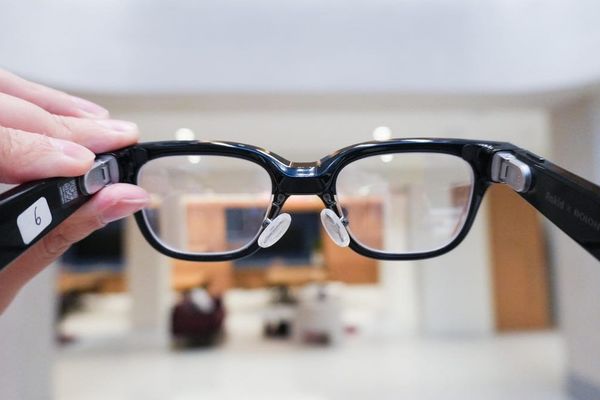 Rokid's AI Glasses Eclipse Meta Ray-Bans, Rake in $1M in 72 Hours