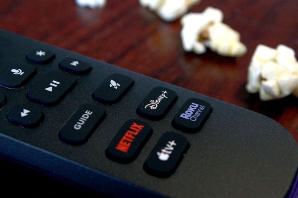 Roku Targets Content Discovery Fatigue with AI-Powered Features and Live TV Enhancements