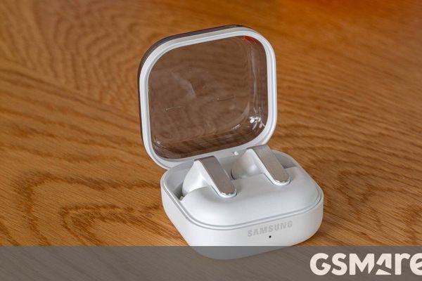 Samsung Galaxy Buds4 Pro in for review