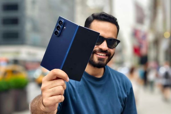Samsung's Galaxy Z Fold 7 Redefines Foldable Excellence With Thinner Design and Vanishing Crease