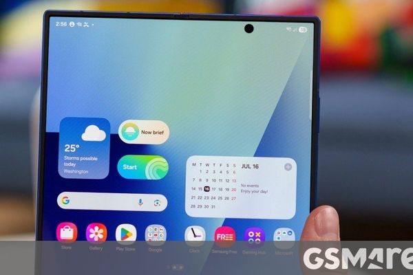 Samsung's Wide Foldable Could Launch This Year, Challenging the Tablet Form Factor