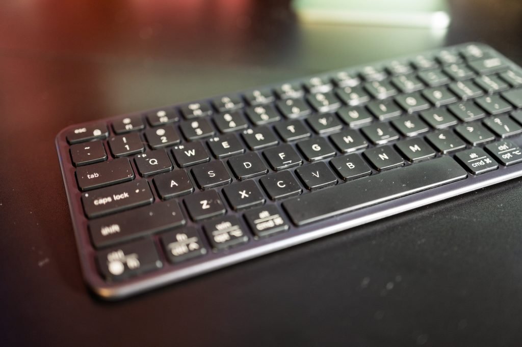 Satechi's new ultra-slim keyboard and mouse feel right at home for Mac users [Hands-on] - 9to5Mac