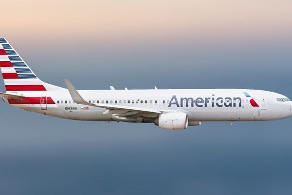 American Airlines to Deploy Starlink‑Powered In‑Flight Wi‑Fi on 500+ Planes Starting 2027