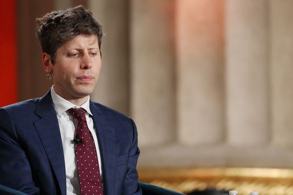 Scoop: Altman told staff he tried to "save" Anthropic in Pentagon clash