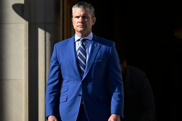 Scoop: Hegseth to Meet Anthropic CEO Amid Pentagon Contract Dispute