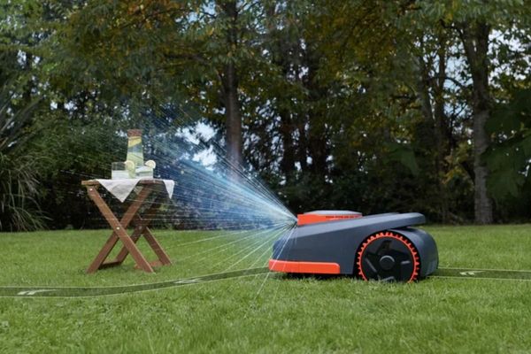 Segway Navimow H2 Robot Mower Brings Advanced Navigation to European Lawns