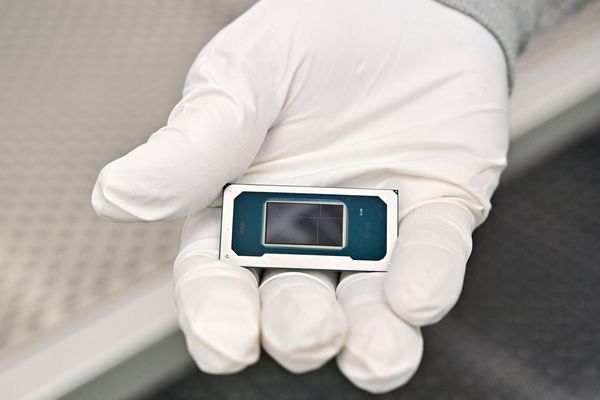 Semiconductor Industry Poised to Cross $1 Trillion Threshold as AI Drives Explosive Growth