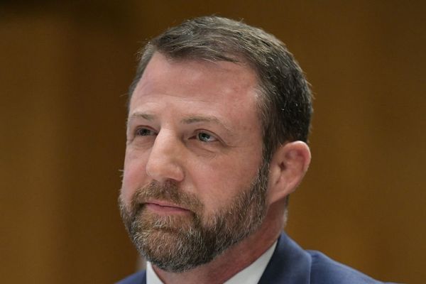 Senate Votes to Advance Mullin's Nomination to Lead DHS