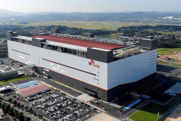 Fluorine Leak at SK hynix Cheongju 4th Campus Triggers Evacuation of 3,600 Staff