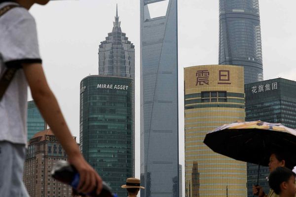 Knife Attack at Shanghai’s World Financial Center Raises Security Concerns for Japanese Expatriates
