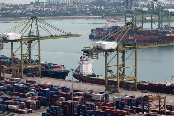 Singapore Q1 GDP Surges to 6% YoY, Driven by AI‑Led Export Upswing