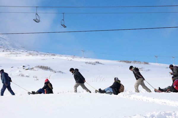 Ski Tourism Revival Signals Economic Thaw in Indian-Administered Kashmir