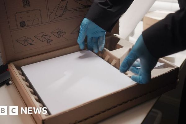 Smuggling Starlink tech into Iran to beat the internet blackout