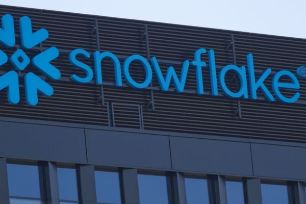 Snowflake's $200M OpenAI Bet: Direct Integration Over Azure Middleman