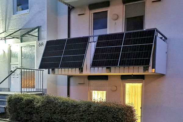 Solar Balconies Take Europe By Storm | Hackaday