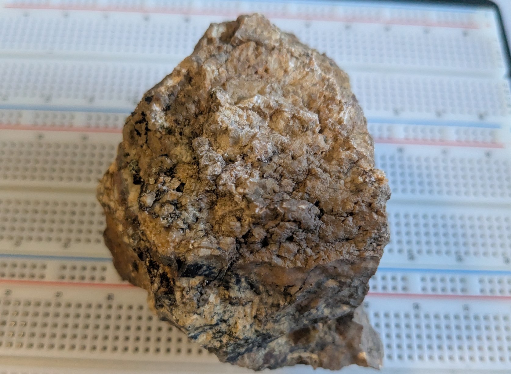 Some hot rocks: (Maurycy's blog)