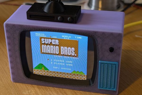 DIY Simpsons‑style Mini TV Runs NES Games and Full‑Length Movies on a Tiny ESP32 Display