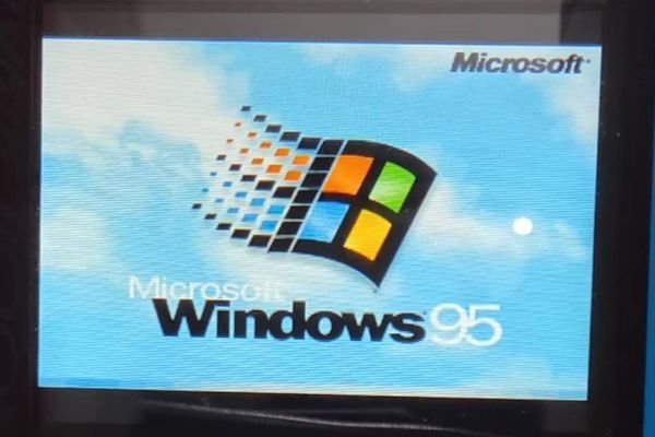 Windows 95 on a TI-83 Plus: A 7‑Minute Boot on a Graphing Calculator