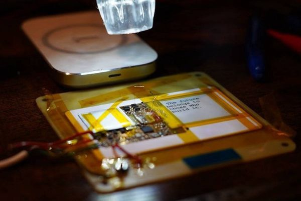 Someone made a literal credit-card-sized ESP32 computer, and so can you
